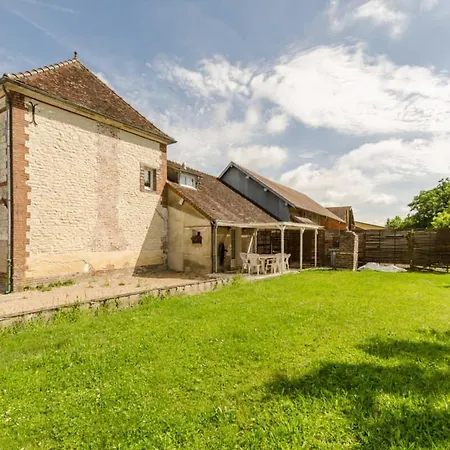 Les Cas Rouge Holiday home Chamoy