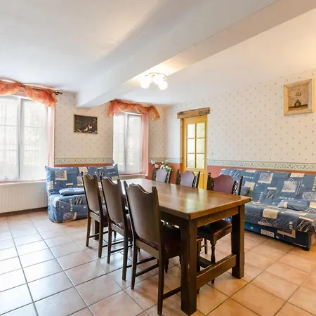 Les Cas Rouge Chamoy